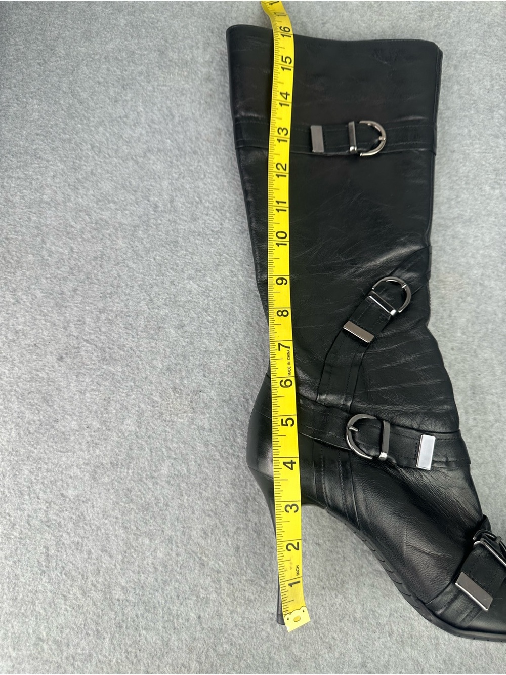 GUESS by Marciano Vintage Y2K Black Leather Buckle Pointed Toe Stiletto Boots 7M - Picture 12 of 14